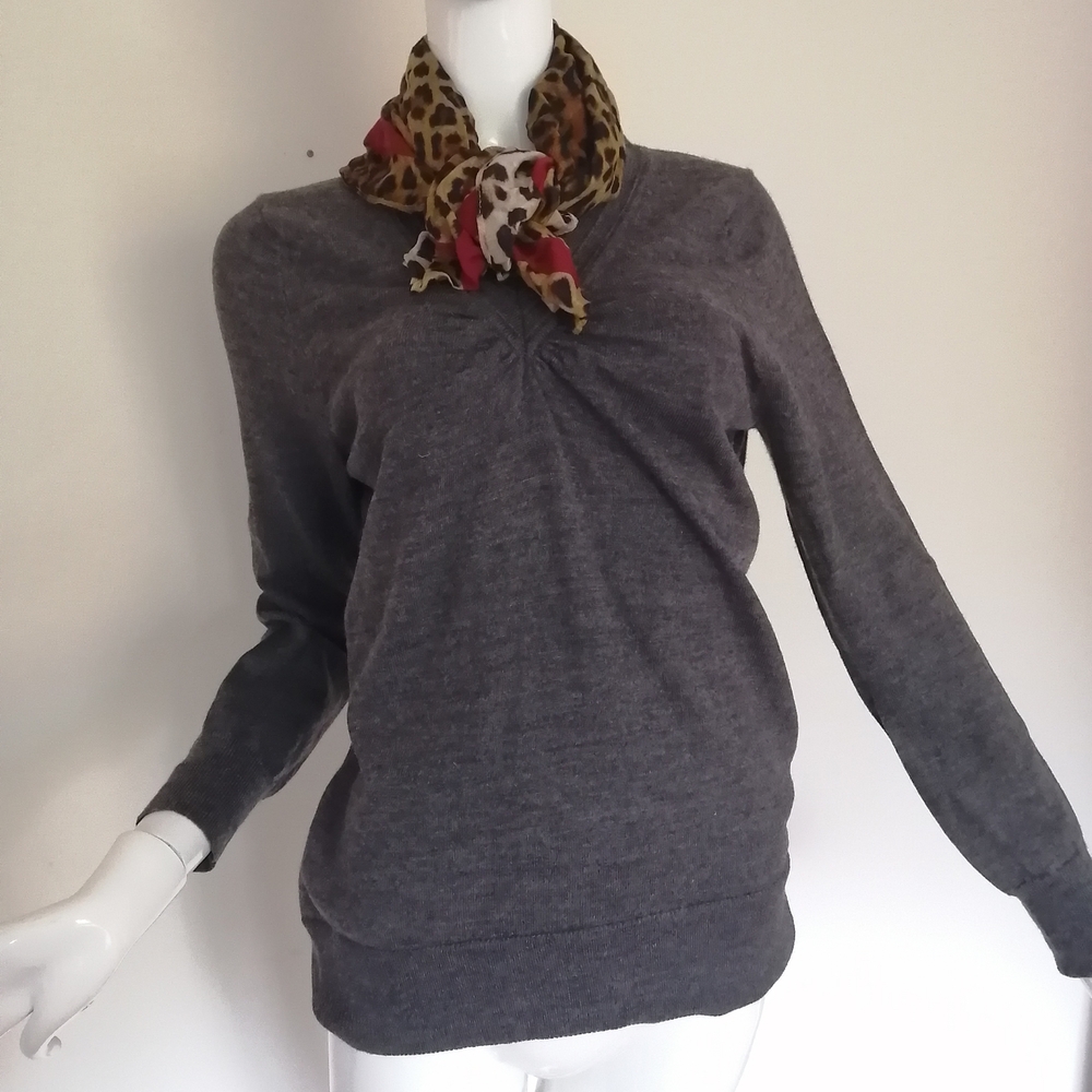 100% Merino Wool Sarah Spencer Charcoal Crew Neck Sweater